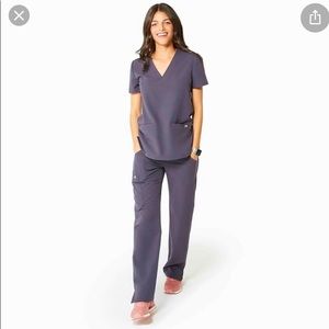 FIGS Charcoal Scrub Set